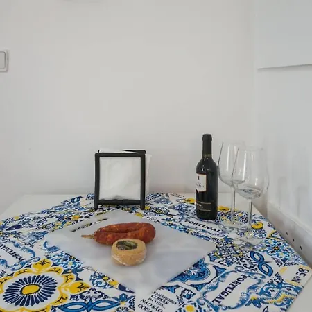 Apartment Like A Local @ Alfama Studio